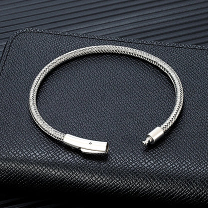 IronCore Draad Manchetknoop Armband – Punk-Geïnspireerde Eenvoudige Stijl in Niet-Vervagend Roestvrijstalen Kabel, Klassiek en Duurzaam Ontwerp voor Mannen