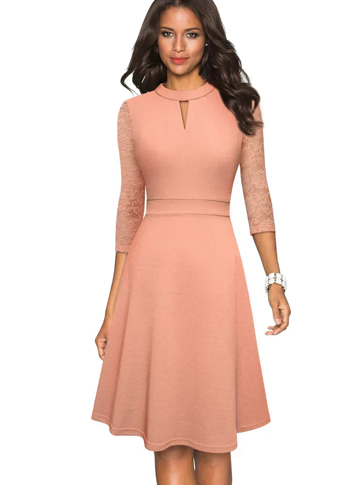 ELKE I ELEGANTES SPITZENKLEID