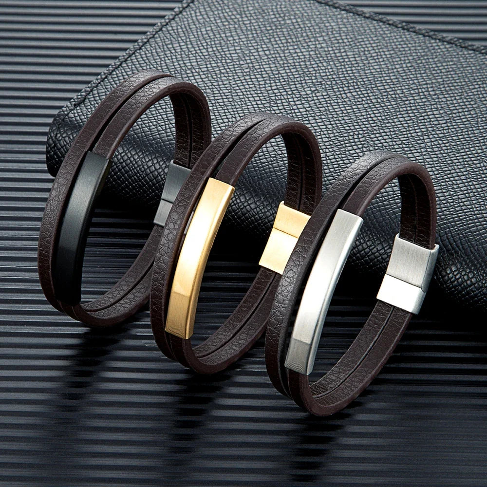 NoirBound Leren Armband – Dubbele Rij Handgemaakt Design met Matzwart Roestvrijstalen Sluiting, Strakke en Minimalistische Stijl voor Mannen