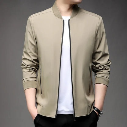 Lässige Baseball-Jacke