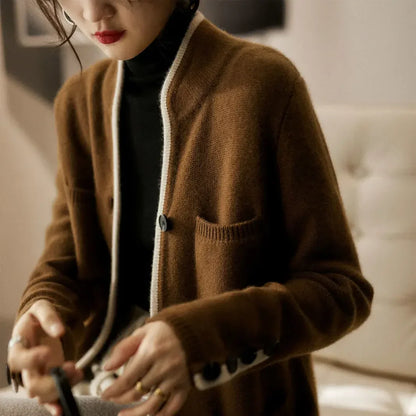 Elara Strickjacke