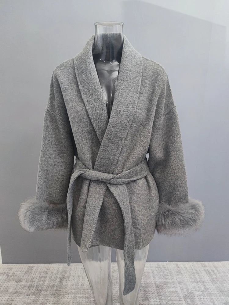 Mystique & Co™ Eleganter Wollmantel