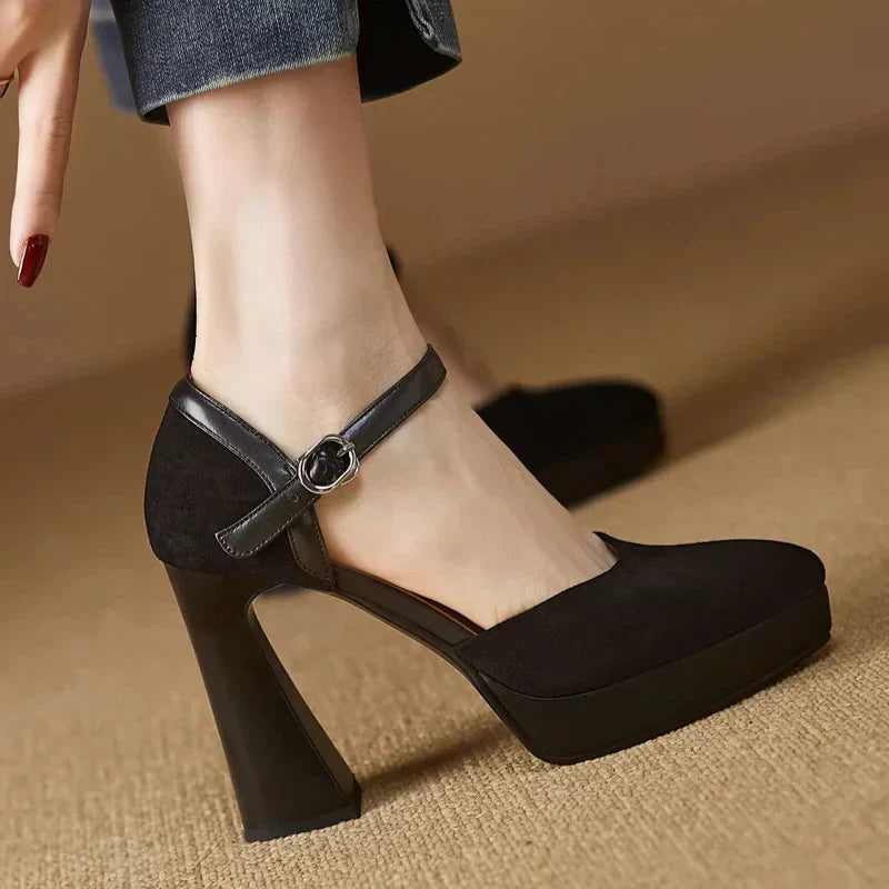 Solenza™| Celeste Elegante Pumps