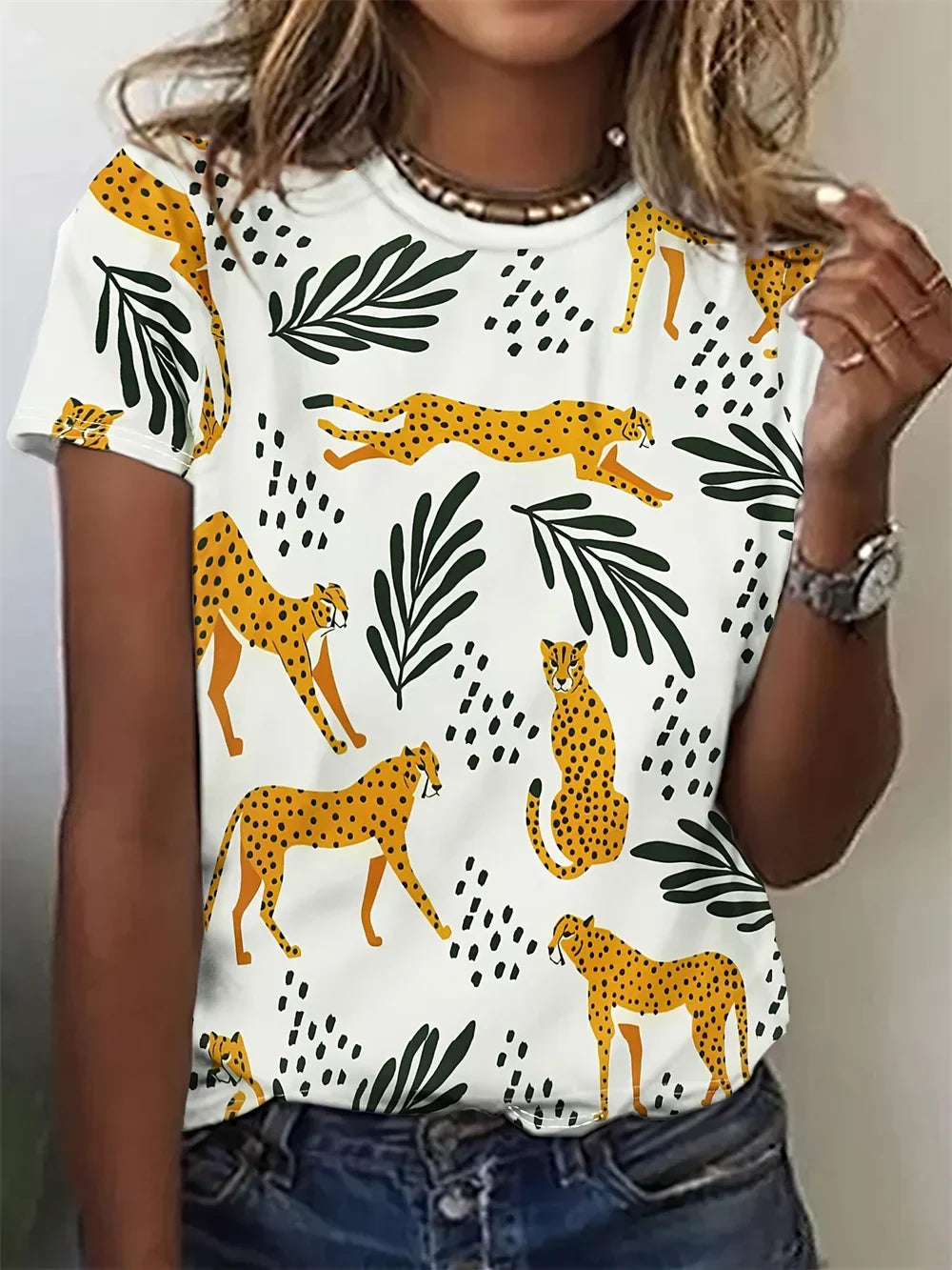 Avrille | Stijlvol T-shirt met hondenmotief