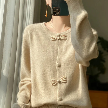 BELLA™ - Chique Cardigan met Strikdetail