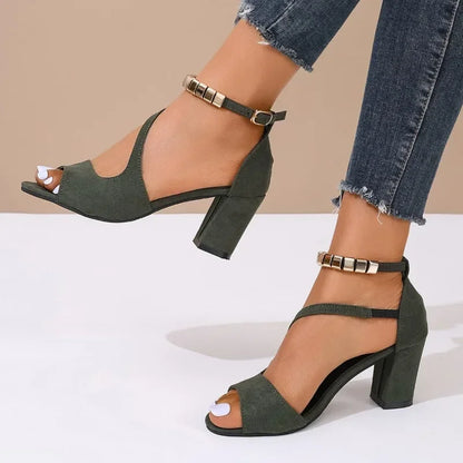 BARBARA - Elegante sandalen met blokhak en gouden accenten