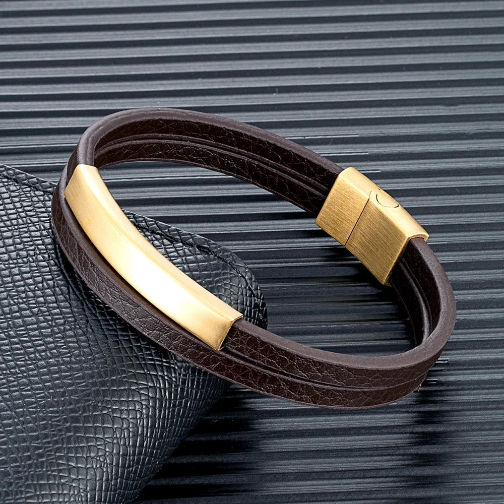 NoirBound Leren Armband – Dubbele Rij Handgemaakt Design met Matzwart Roestvrijstalen Sluiting, Strakke en Minimalistische Stijl voor Mannen