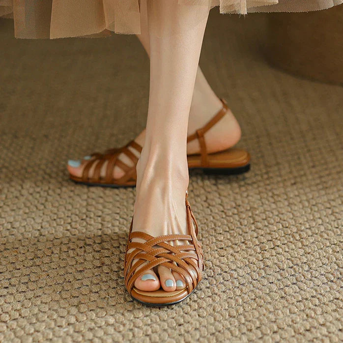 Solenza™| Klaire Platte Sandalen
