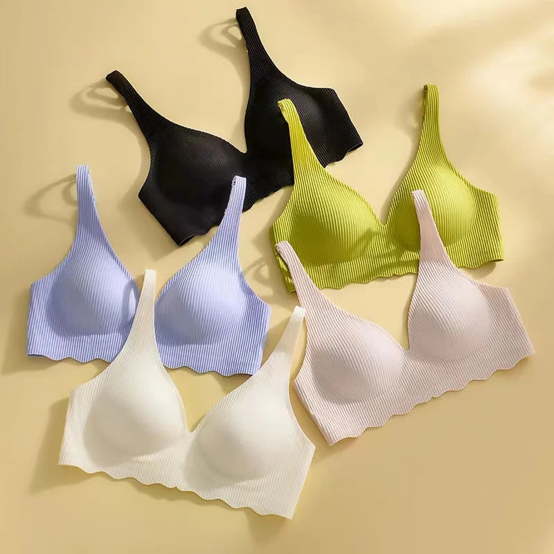 THARAH AURA – Nahtloser BH mit leichter Struktur