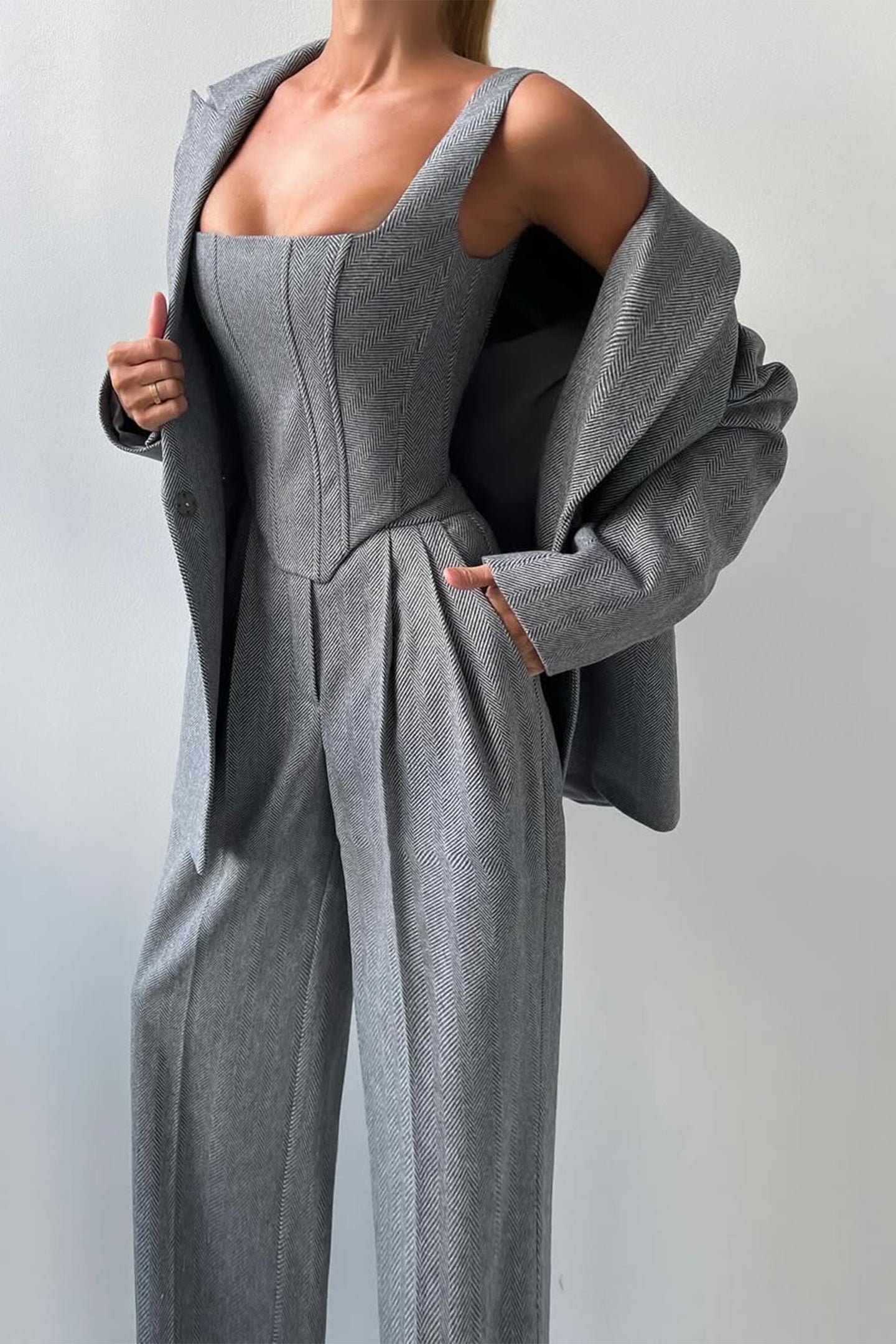 THARAH - Driedelig pak met double-breasted blazer