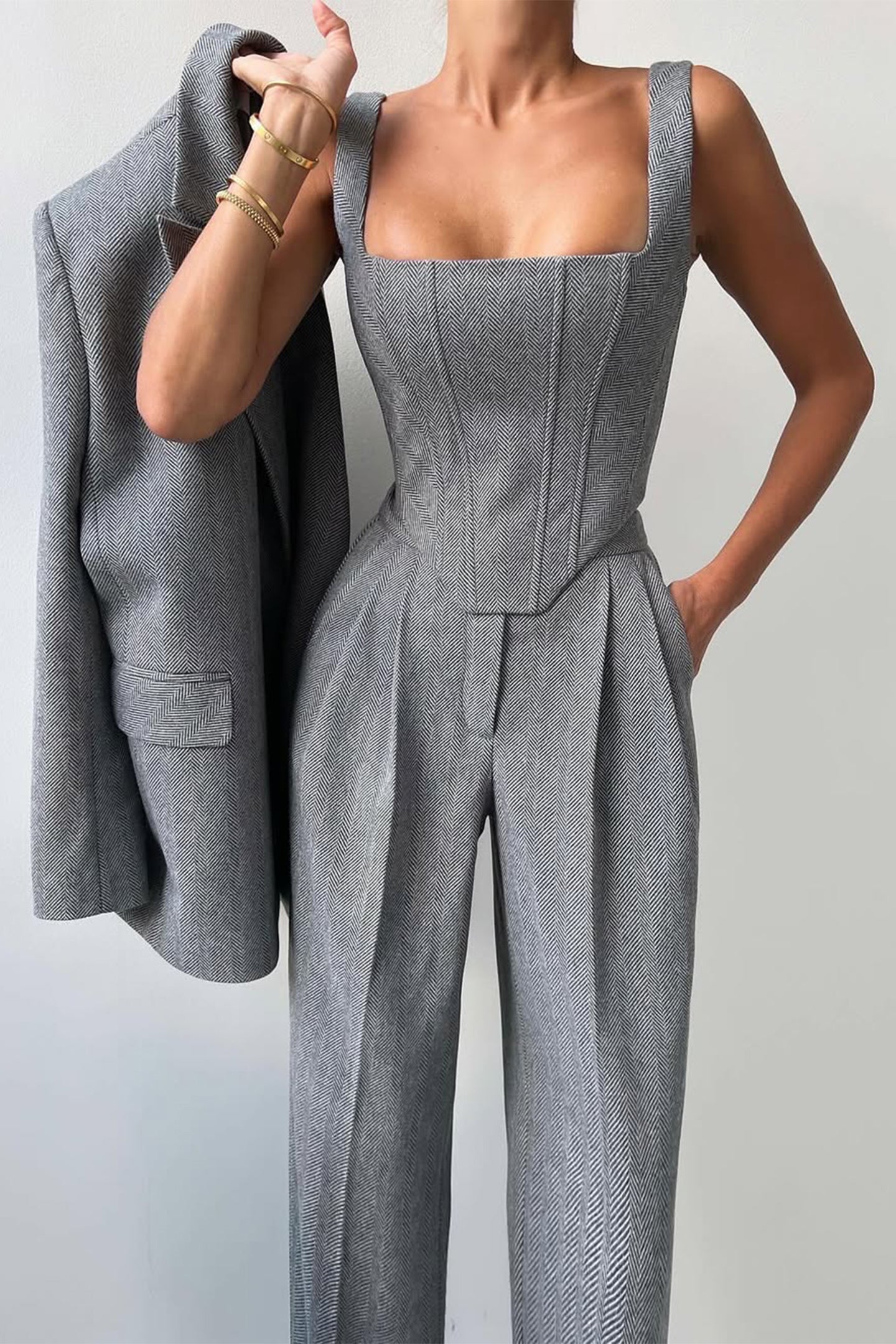 THARAH - Driedelig pak met double-breasted blazer