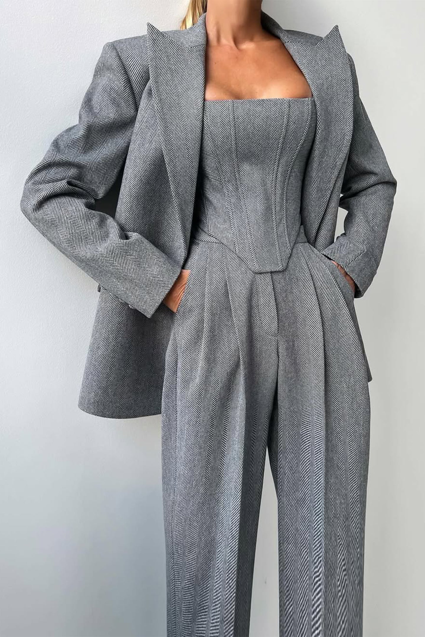 THARAH - Driedelig pak met double-breasted blazer