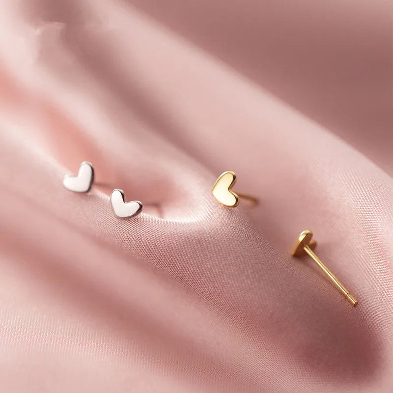 LILY™ | Hart Oorknopjes
