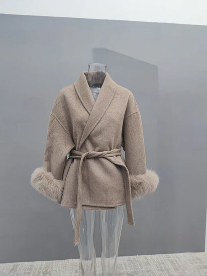 Mystique & Co™ Eleganter Wollmantel
