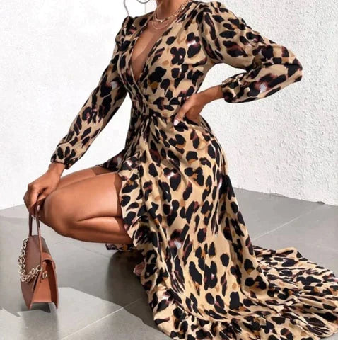 Lisandra | Elegantes Kleid mit V-Ausschnitt