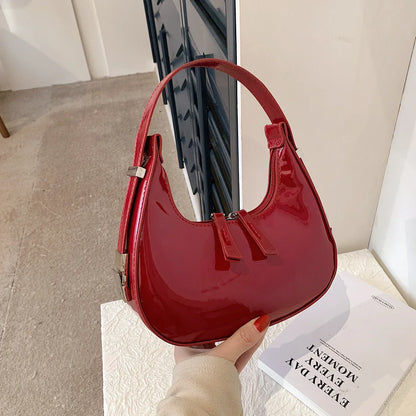 bella™ – vintage halvemaan schoudertas