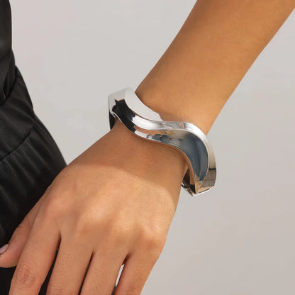 Lucy | Armbanden en Ringen
