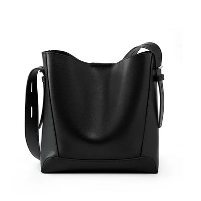 tine™ – elegant sandfarvet skuldertaske med bæltehank