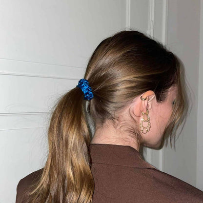SILKE SCRUNCHIE MINI (3-pack) - GLANZEND BLAUW