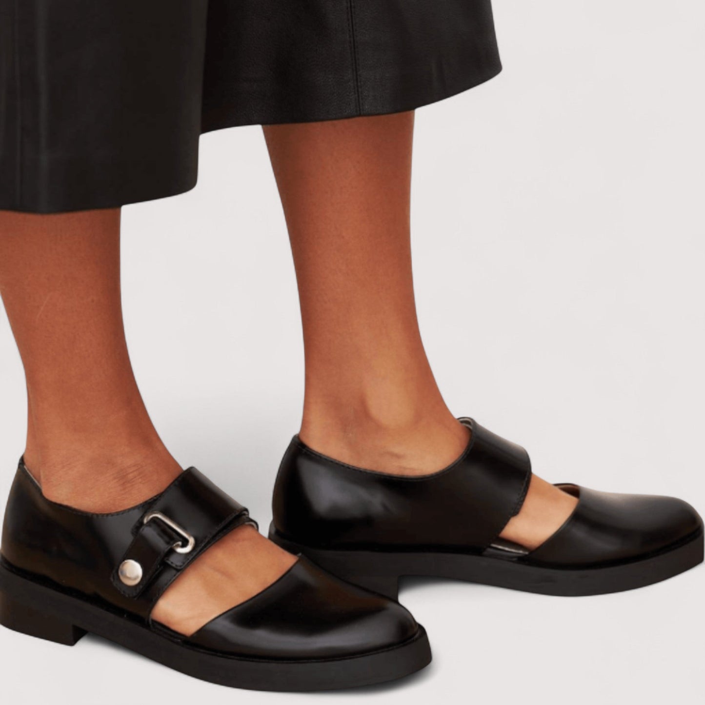 Sofia – Zeitlose Elegante Sandalen