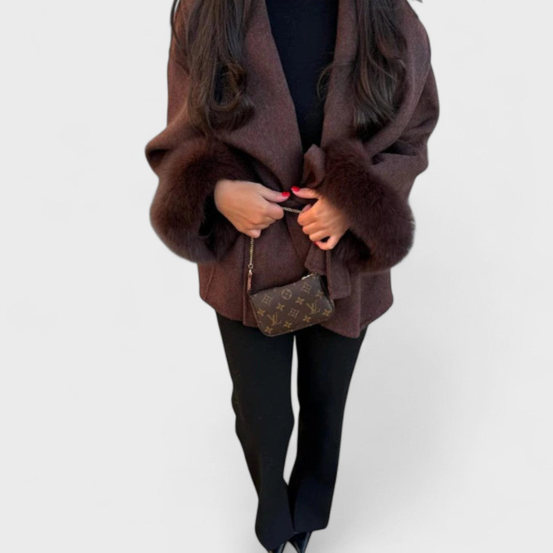 NAOMI™ | ELEGANTER MANTEL