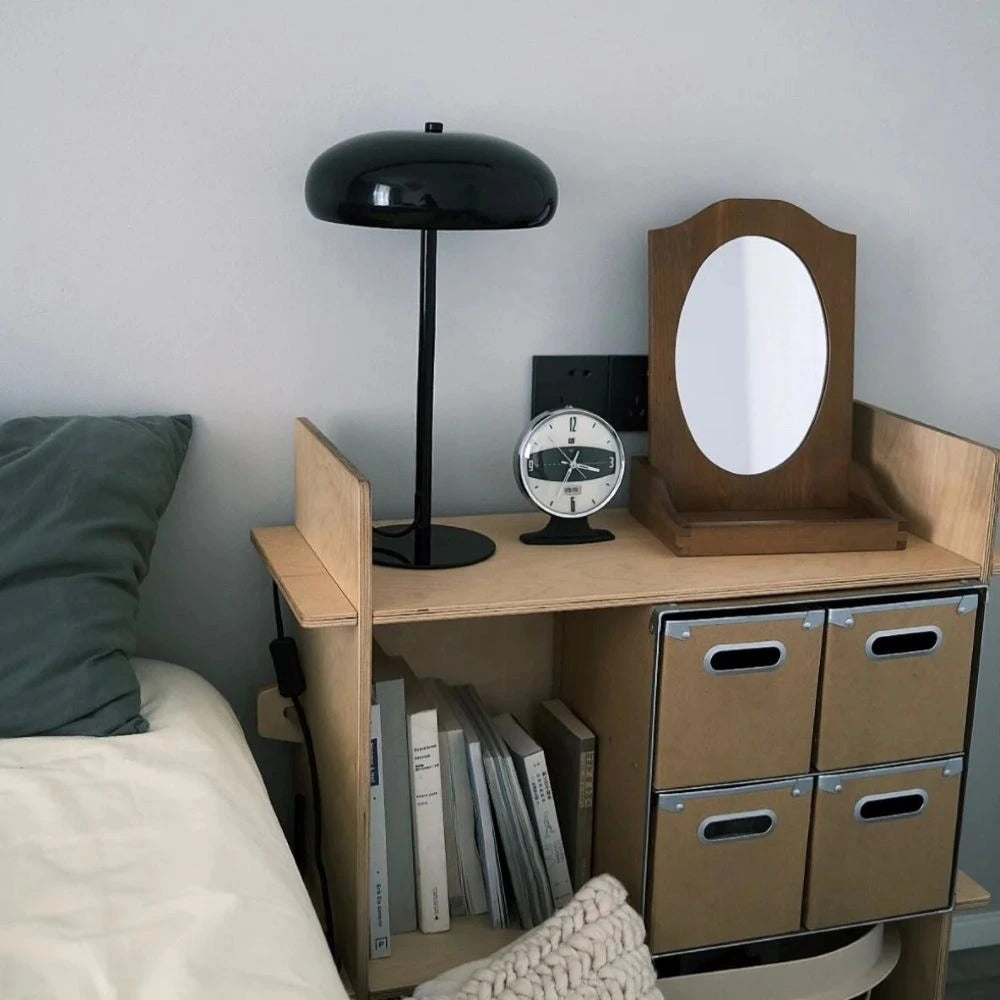 Elegant retro table lamp