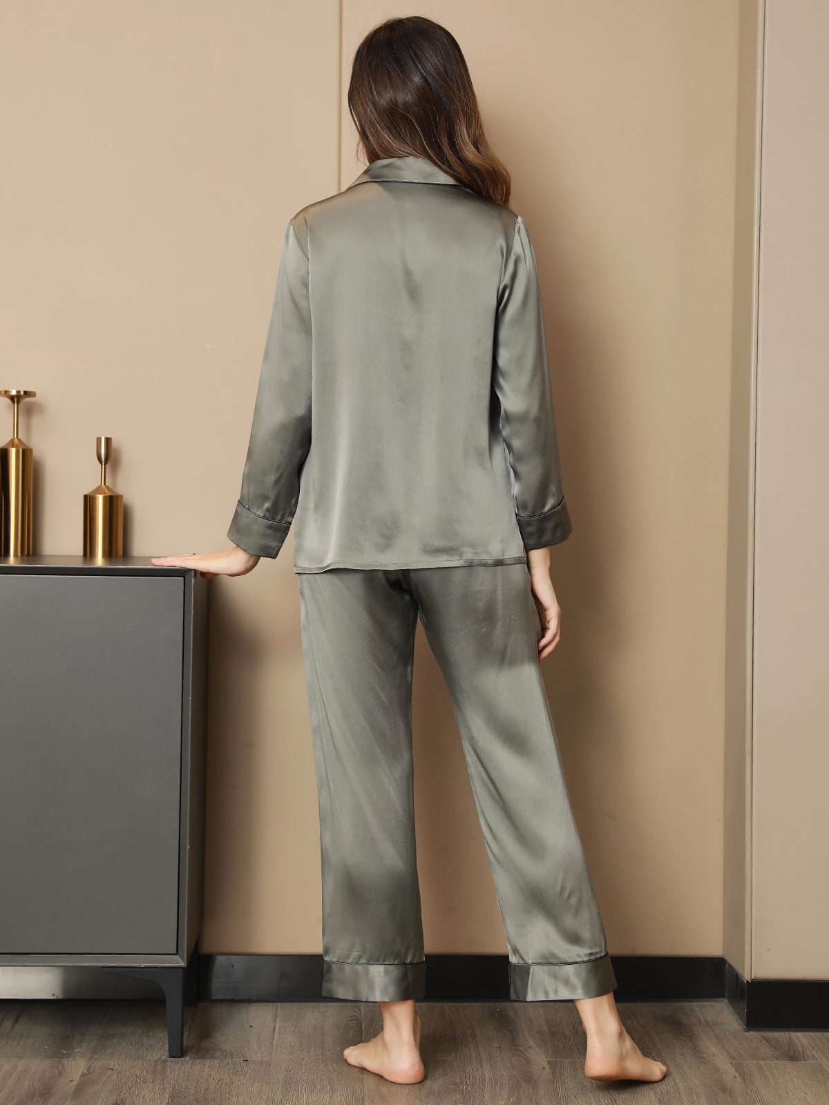 Ensemble de Pyjama Classique à Bordure en Soie Pure