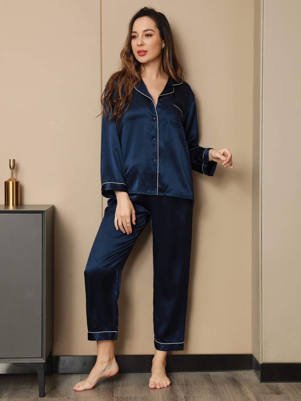 Klassieke Pyjama van Pure Zijde met Biesrand, 2-Delig