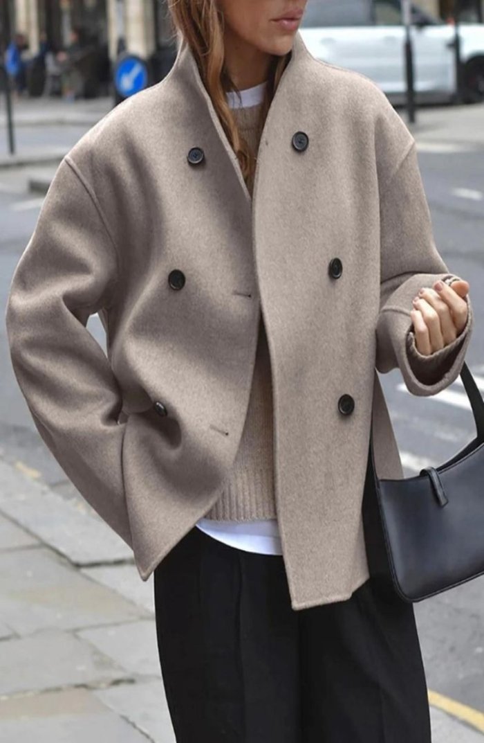 Anaia | Oversized jas in Franse stijl