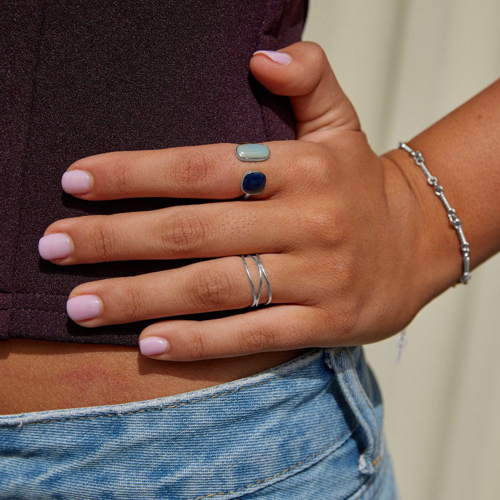 Bague en argent avec aigue-marine