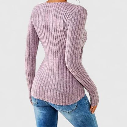 Vera™ | Elegante Tucking Top