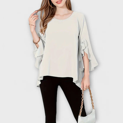 MÁRIA – BLOUSE VAN SOEPELE STOF MET RUFFLES