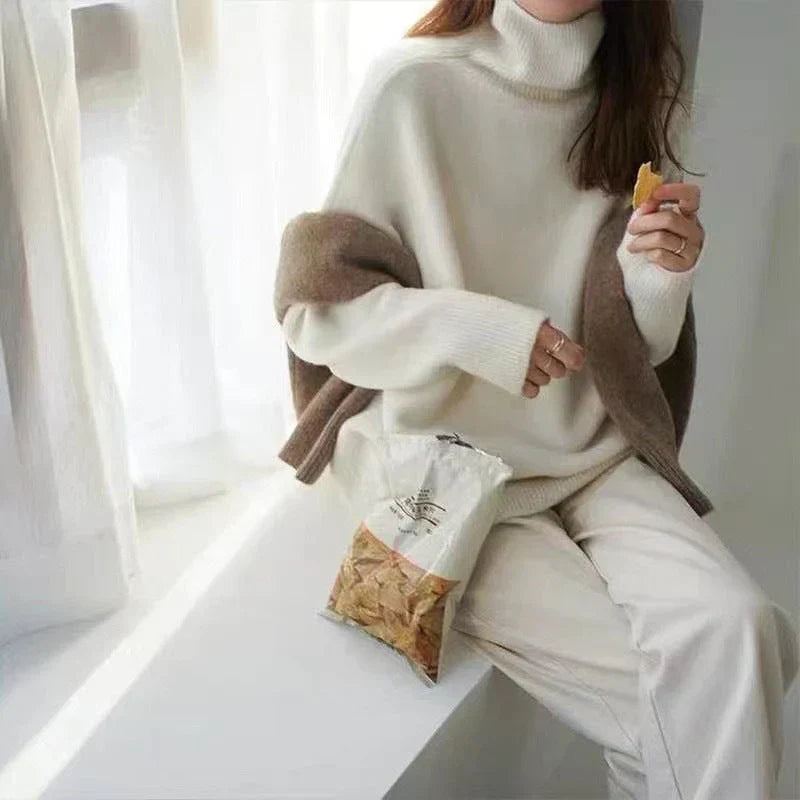 Kayla - Loden pullover, casually knitted