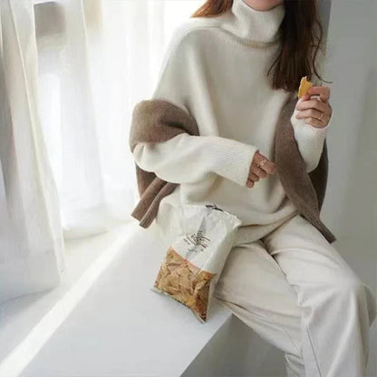 Kayla - Loden pullover, casually knitted