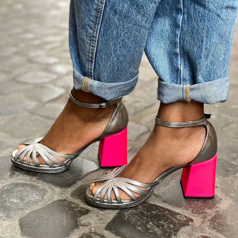 Seraphina™ | Glanzende sandalen met brede leest en elegante gespsluiting