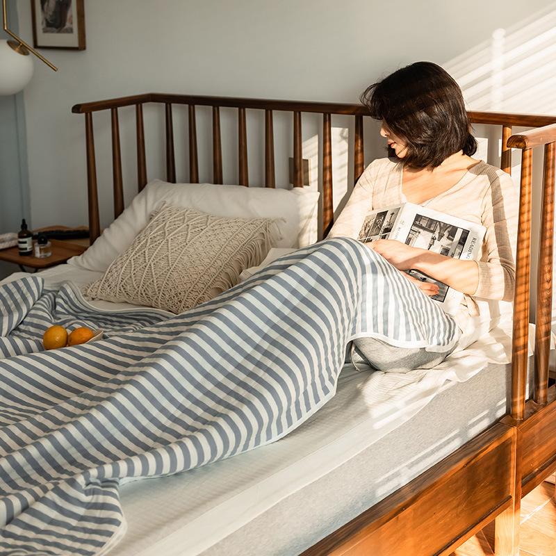 Lichtgewicht gestreepte zomer sprei