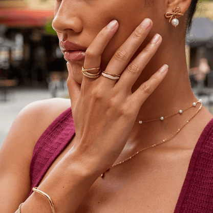Brooke infinity-lus ring