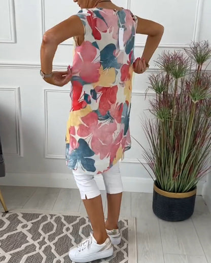 KLARISSA IN LANGE BLOEMENBLOUSE