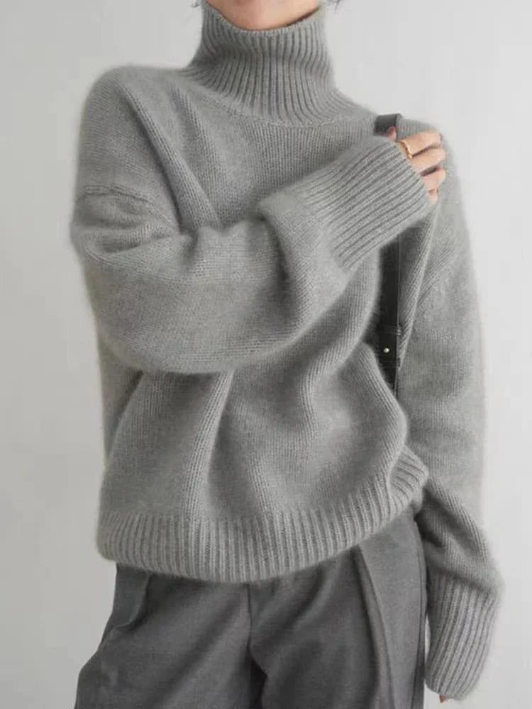 Kayla - Loden pullover, casually knitted