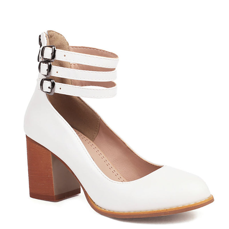 Caa™ | Gladde sandalen met enkelbandje en dikke hak