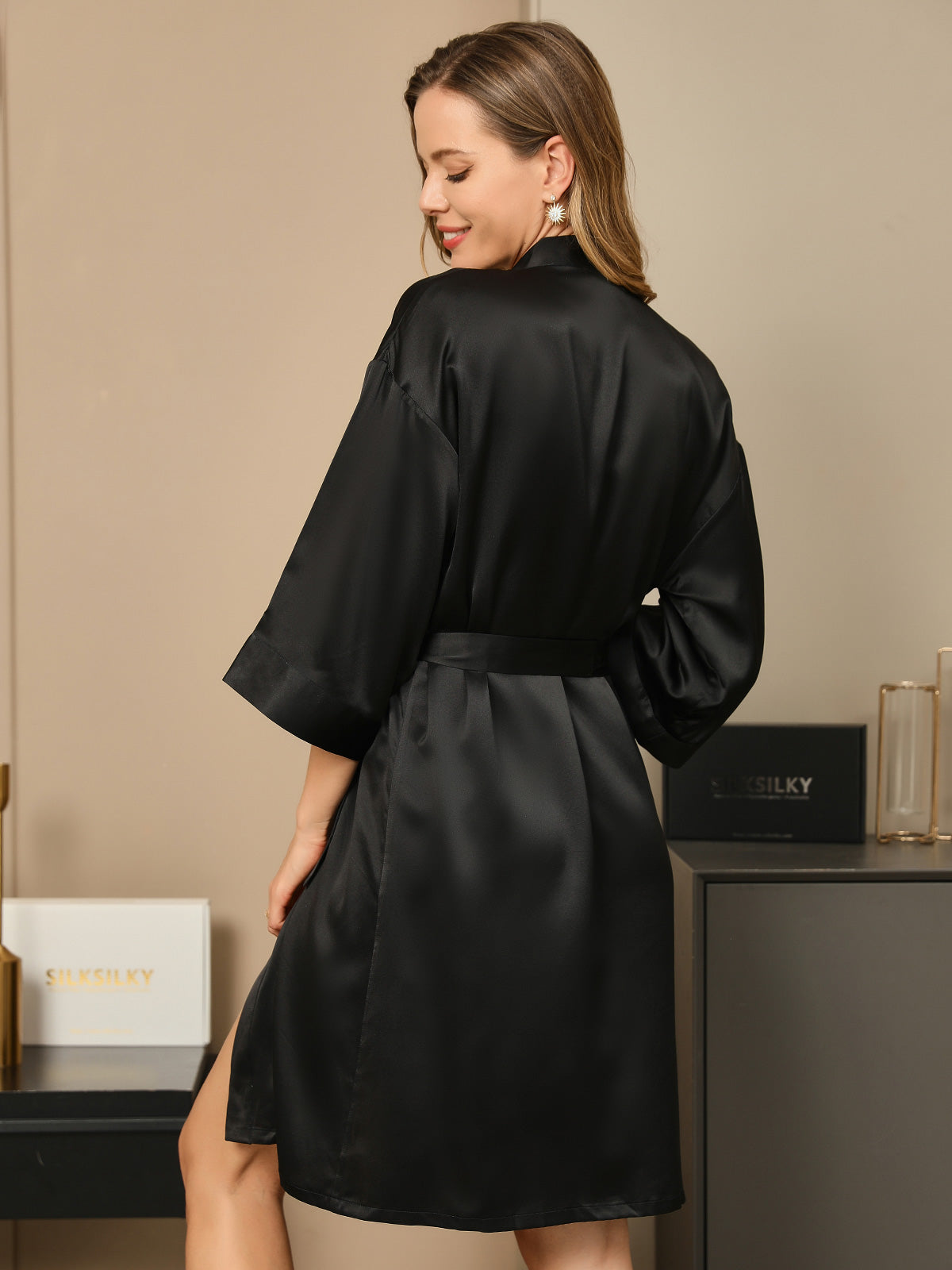 Kimono Peignoir Portefeuille Ceinturée en Pure Soie pour Femme