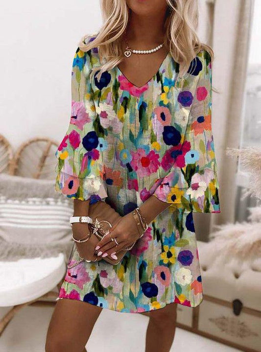 Tabitha - Romantische bloemenprint mini-jurk met V-hals