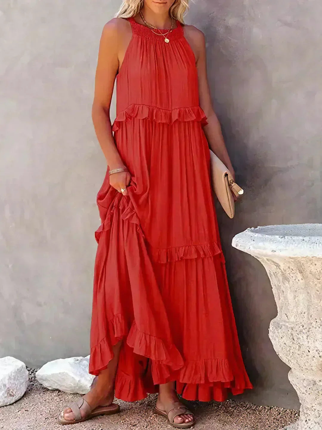 Delilah - Elegante Halterneck Jurk met Ruches