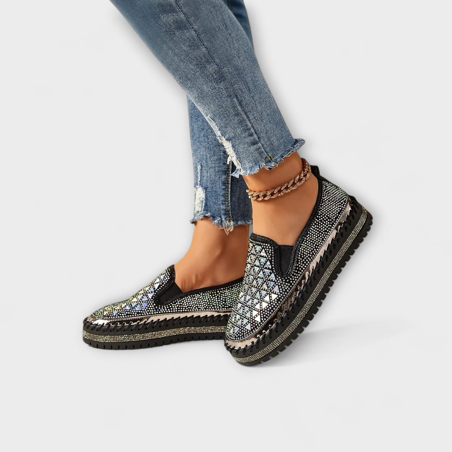 Vada – Slippers versierd met stenen