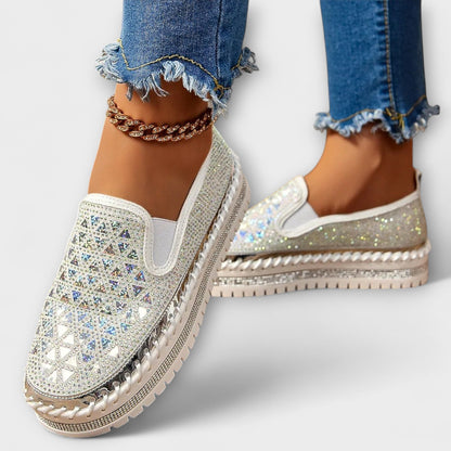 Vada – Slippers versierd met stenen