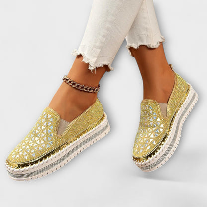 Vada – Slippers versierd met stenen