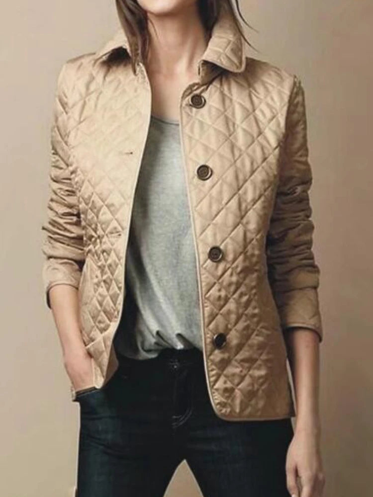 Elkie – Elegante Seidenjacke