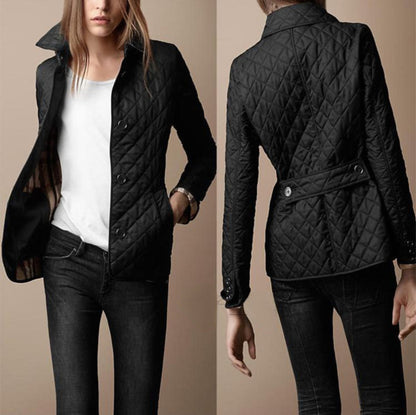 Elkie – Elegante Seidenjacke