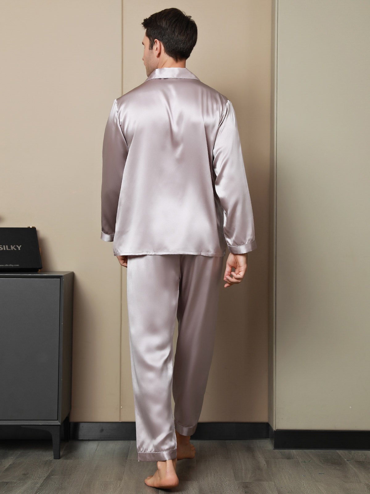 Ensemble Pyjama à Manches Longues à Revers pour Homme en Soie
