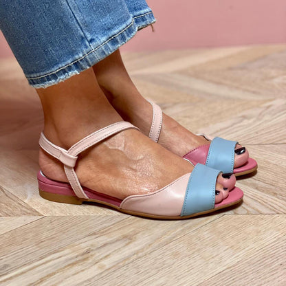 Roselina | Rosane asymmetrische Color-Block Sandalen